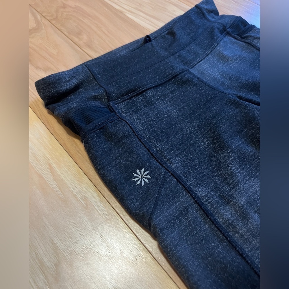 2 for $10 | Athleta Icy Haze Be Free Knicker Capri Legging Women’s XS - Picture 5 of 13